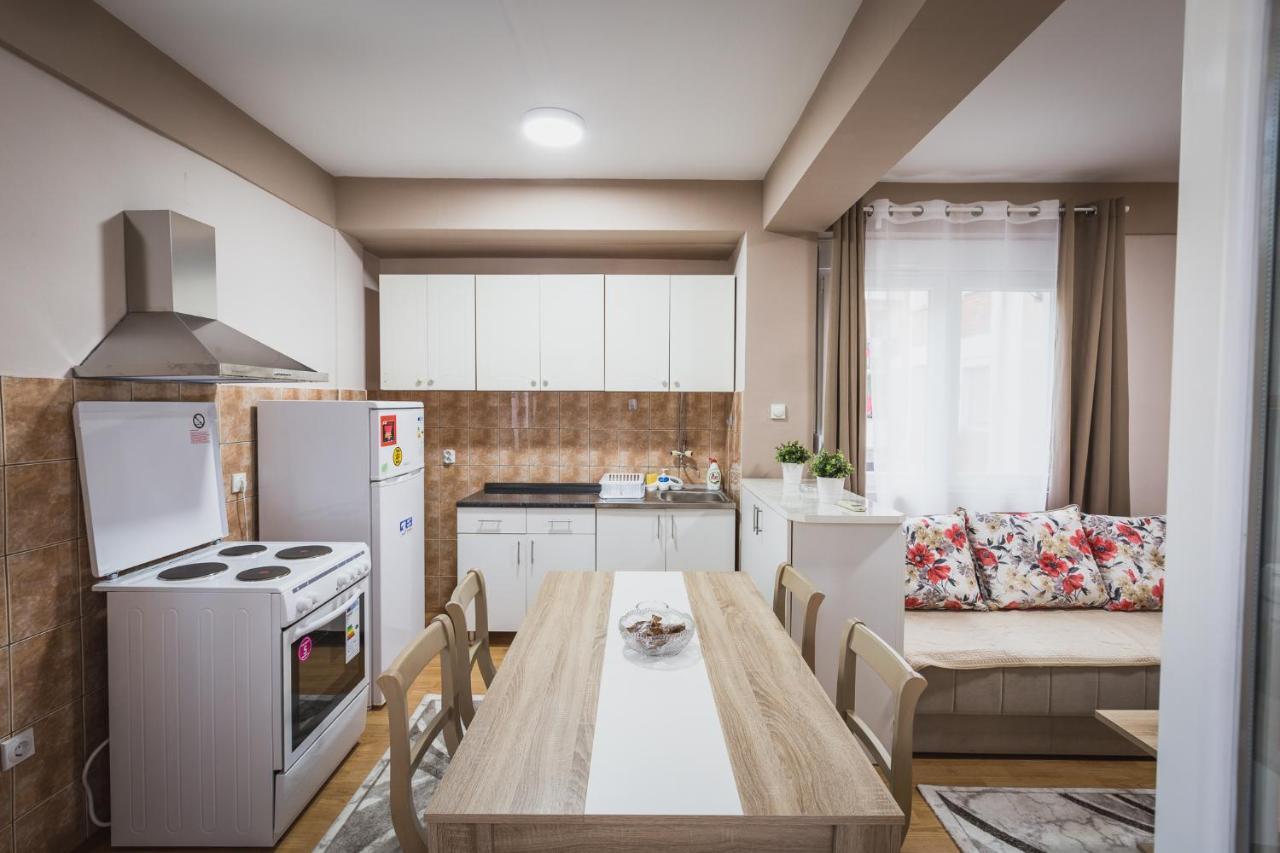 Axios Apartment Gevgelija Eksteriør billede