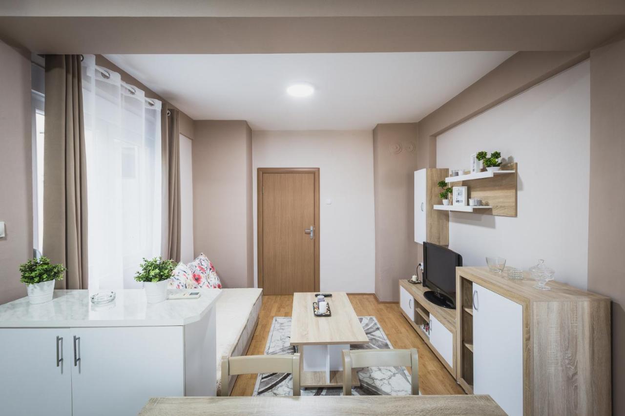 Axios Apartment Gevgelija Eksteriør billede