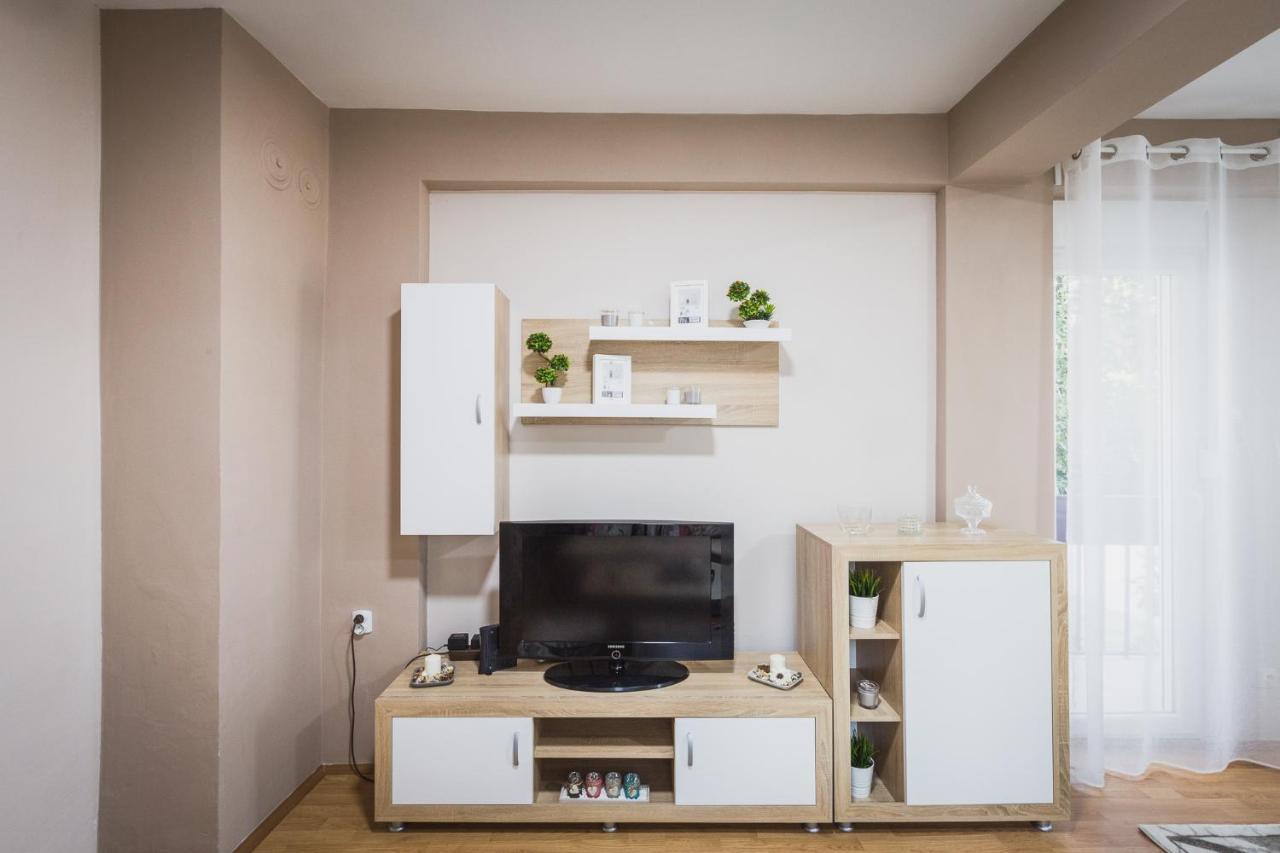 Axios Apartment Gevgelija Eksteriør billede